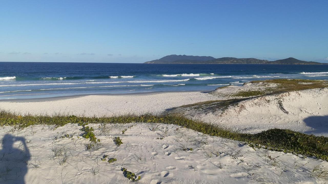 Suites Tropicana Guesthouse Cabo Frio Buitenkant foto
